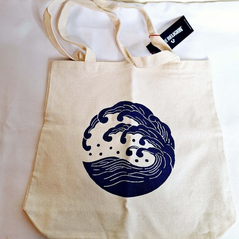NWT True Religion brand " The Save Mother Earth" reuseable shopper/tote. - Picture 2 of 7